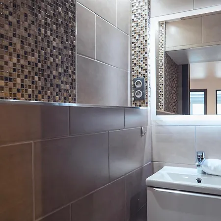 Apartment Contemporain Hypercentre *
